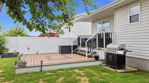 126 Logan Close, Red Deer, AB 