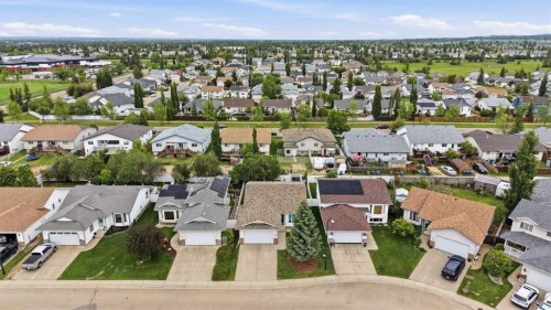 126 Logan Close, Red Deer, AB 