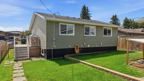 5028 48 Avenue, Caroline, AB - Outdoor
