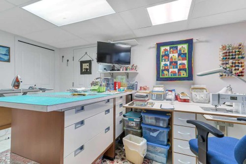 6406 55 Avenue, Ponoka, AB - Indoor Photo Showing Office