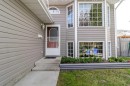 3 Pickering Close, Sylvan Lake, AB 