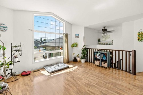 8 Iron Wolf Ridge, Lacombe, AB 