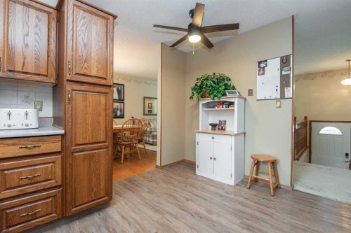 44 Huget Crescent, Red Deer, AB 