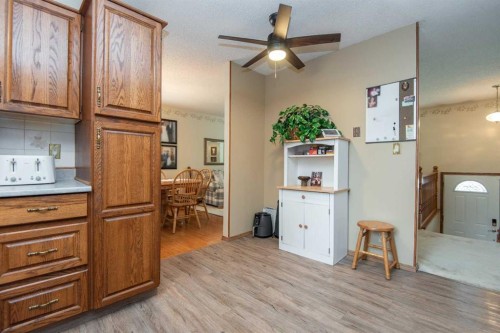 44 Huget Crescent, Red Deer, AB 