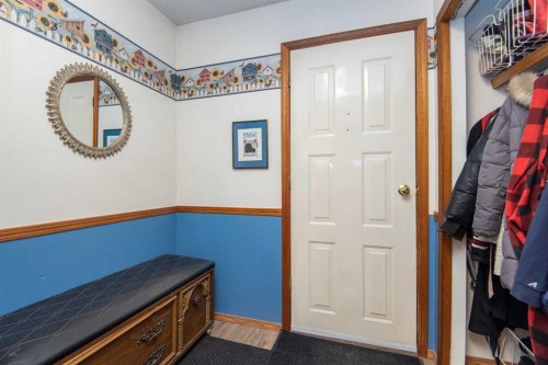 44 Huget Crescent, Red Deer, AB 