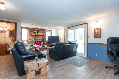 44 Huget Crescent, Red Deer, AB 