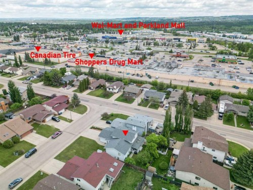 44 Huget Crescent, Red Deer, AB 
