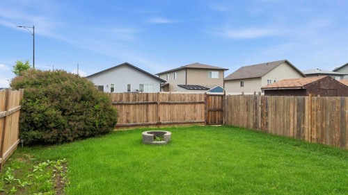 18 Terrace Heights Drive, Lacombe, AB - Outdoor