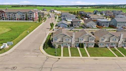 18 Terrace Heights Drive, Lacombe, AB - Other
