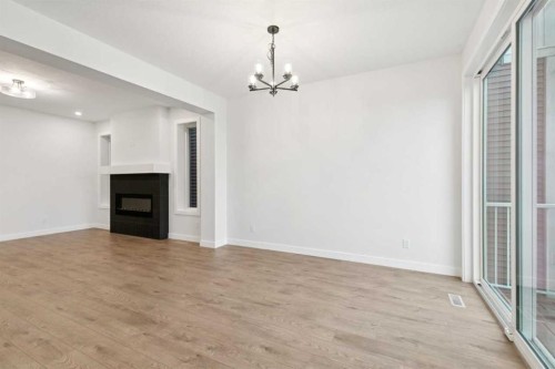 214 Sora Way Se, Calgary, AB 