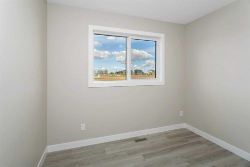 36 Station Drive, Sylvan Lake, AB 