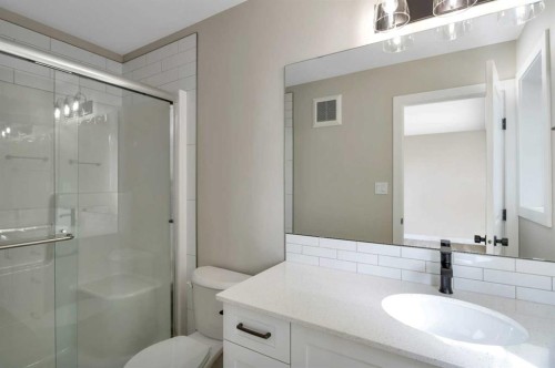 36 Station Drive, Sylvan Lake, AB 