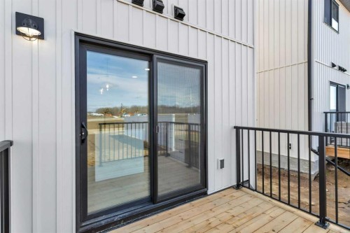 36 Station Drive, Sylvan Lake, AB 