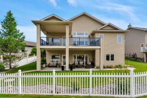 15 Liberty Place, Sylvan Lake, AB - Outdoor