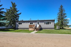 222 Berry Street Halkirk, AB T0C 1M0