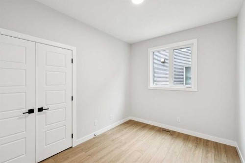 102 Bridgeport Landing, Chestermere, AB - Indoor Photo Showing Other Room