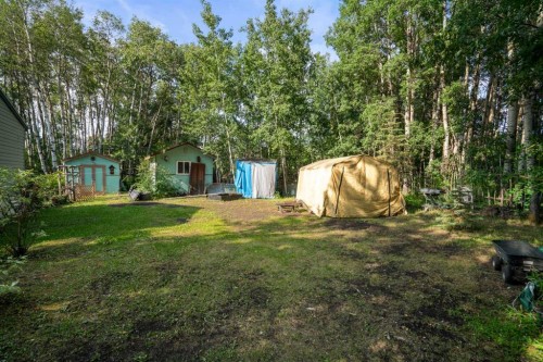 310 Beaver Street, Ferintosh, AB - Outdoor