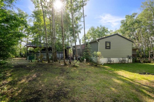 310 Beaver Street, Ferintosh, AB - Outdoor