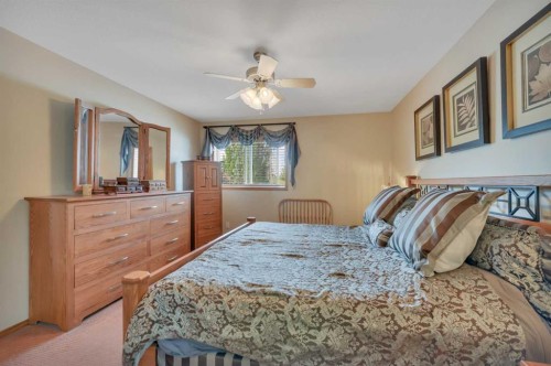 47 Victor Close, Red Deer, AB 