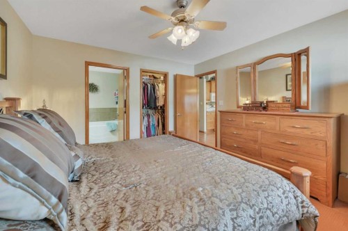 47 Victor Close, Red Deer, AB 
