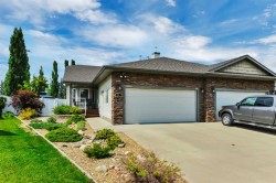 47 Victor Close Red Deer, AB T4R 0E5