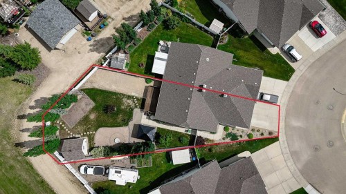 47 Victor Close, Red Deer, AB 