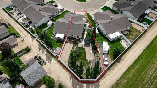 47 Victor Close, Red Deer, AB 
