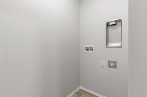 161 Athens Road, Blackfalds, AB - Indoor Photo Showing Other Room