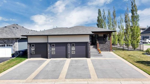 40 Talisman Close, Red Deer, AB 