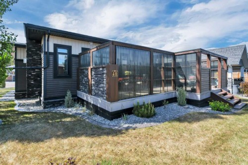 40 Talisman Close, Red Deer, AB 