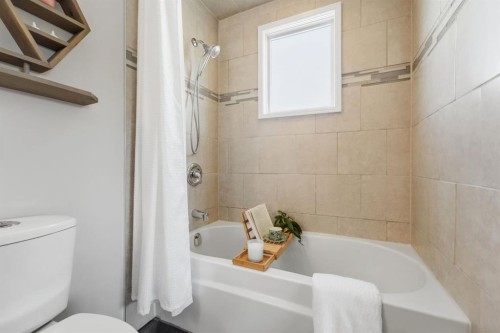 5 Everitt Crescent, Red Deer, AB 