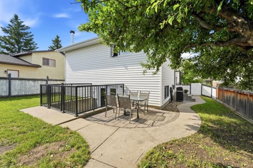 5 Everitt Crescent, Red Deer, AB 