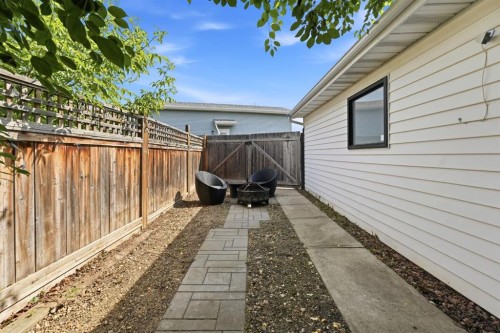 5 Everitt Crescent, Red Deer, AB 