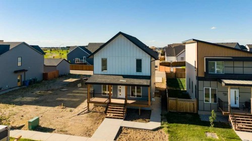 411 Caledonia Boulevard West, Lethbridge, AB - Outdoor