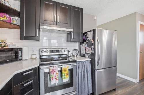31 Kirsch Close, Red Deer, AB 