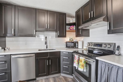 31 Kirsch Close, Red Deer, AB 