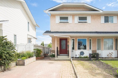31 Kirsch Close  Red Deer, AB T4P 3M5