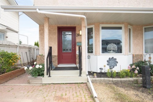 31 Kirsch Close, Red Deer, AB 