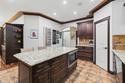 4552 Waskasoo Crescent, Red Deer, AB - Indoor Photo Showing Kitchen