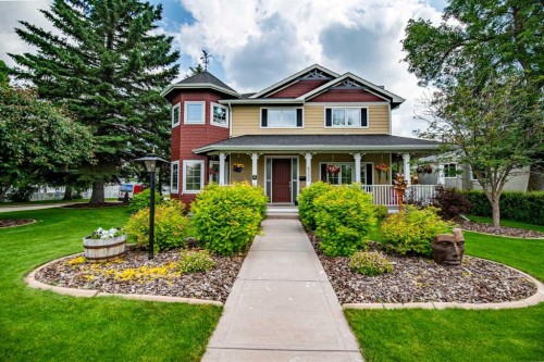 4552 Waskasoo Crescent, Red Deer, AB - Outdoor With Deck Patio Veranda With Facade