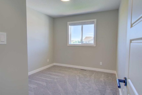 56 Inglis Crescent, Sylvan Lake, AB 