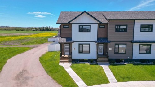56 Inglis Crescent, Sylvan Lake, AB 