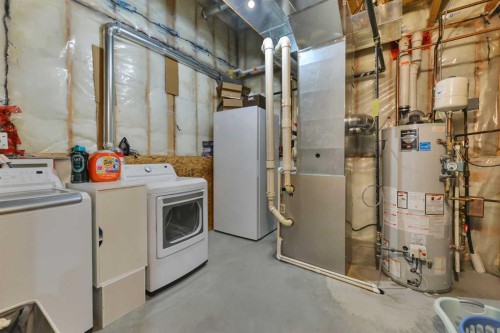 74 Turner Crescent, Red Deer, AB - Indoor Photo Showing Laundry Room