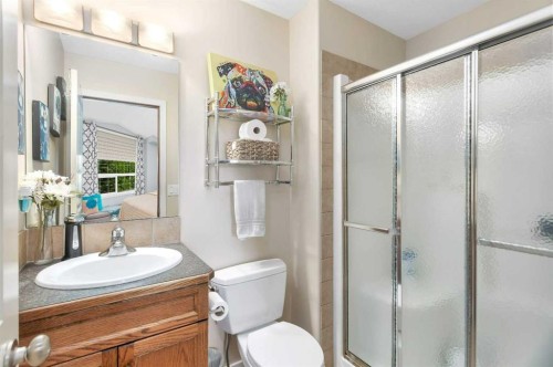 545 Lancaster Drive, Red Deer, AB 