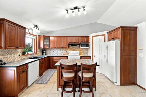 109 Logan Close, Red Deer, AB 