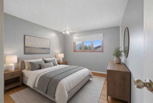 6124 Hamilton Drive, Red Deer, AB - Indoor Photo Showing Bedroom
