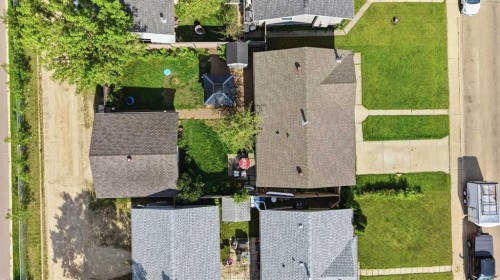 6124 Hamilton Drive, Red Deer, AB - Outdoor