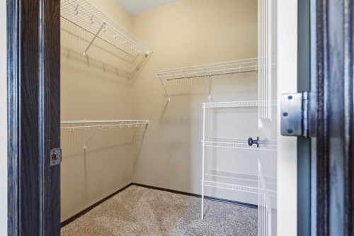 301-3505 51 Avenue, Red Deer, AB - Indoor With Storage
