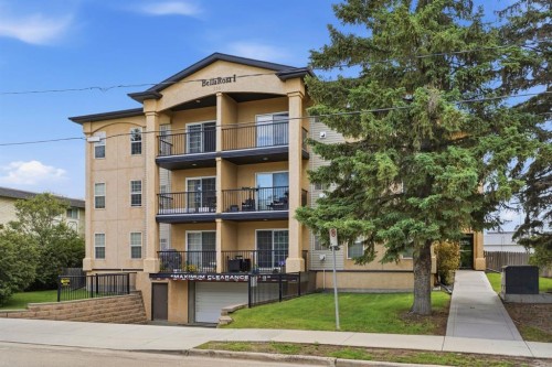 301-3505 51 Avenue, Red Deer, AB - Outdoor With Balcony