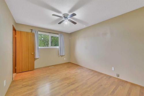 3405 55 Avenue, Red Deer, AB 